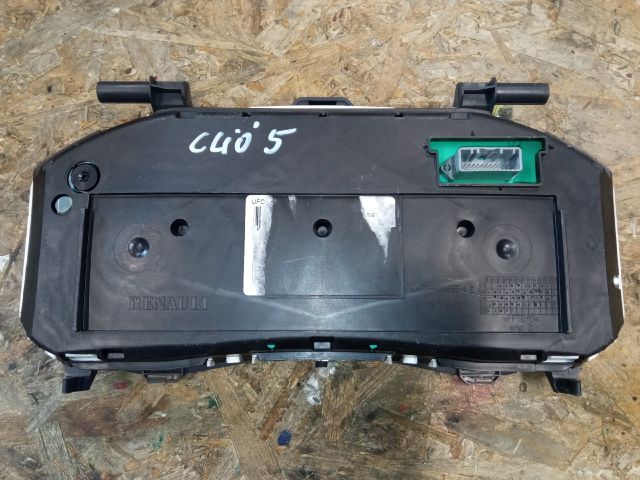 bontott RENAULT CLIO III Kilométeróra