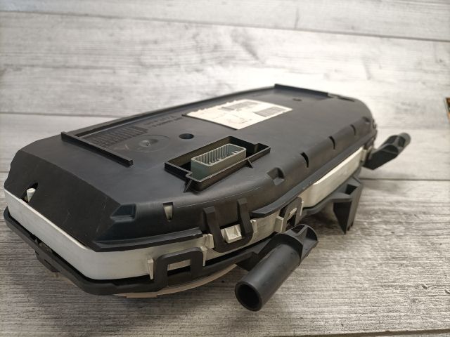 bontott RENAULT CLIO III Kilométeróra