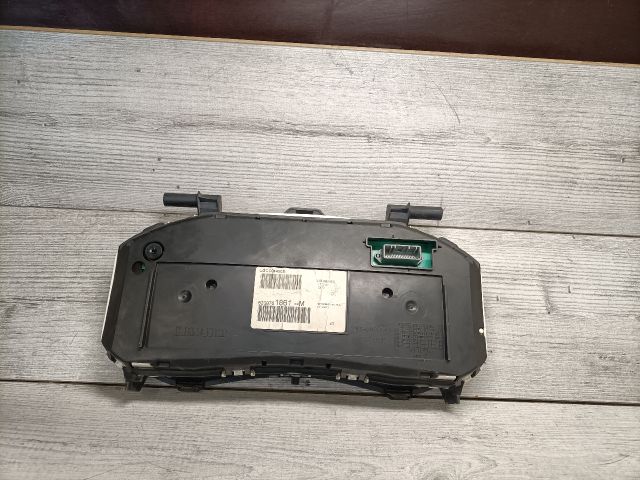 bontott RENAULT CLIO III Kilométeróra