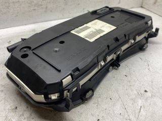 bontott RENAULT CLIO III Kilométeróra