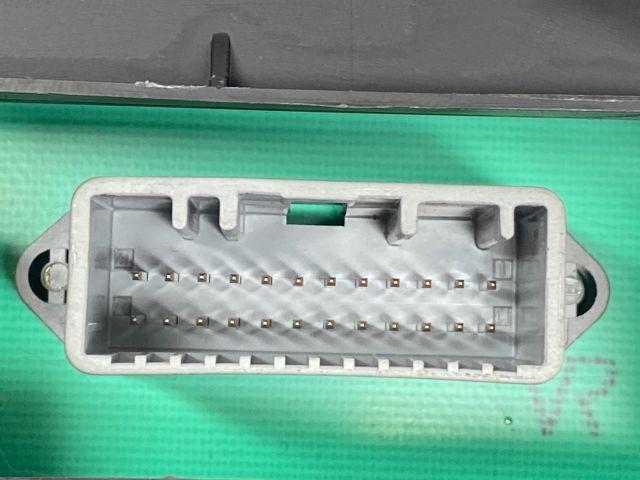 bontott RENAULT CLIO III Kilométeróra