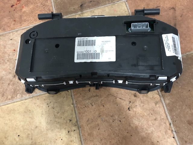 bontott RENAULT CLIO III Kilométeróra