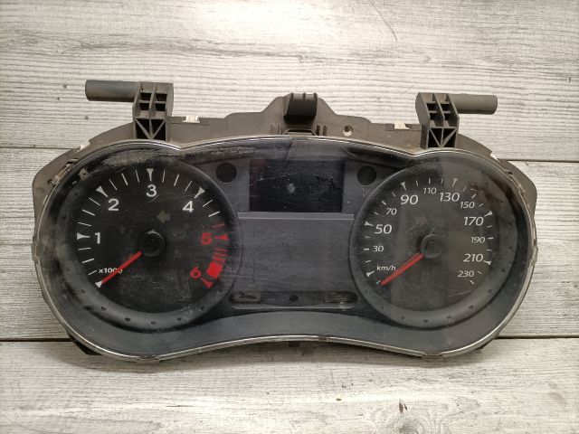 bontott RENAULT CLIO III Kilométeróra