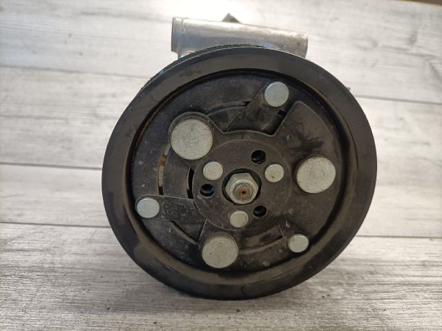 bontott RENAULT CLIO III Klímakompresszor