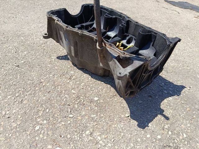 bontott RENAULT CLIO III Olajteknő