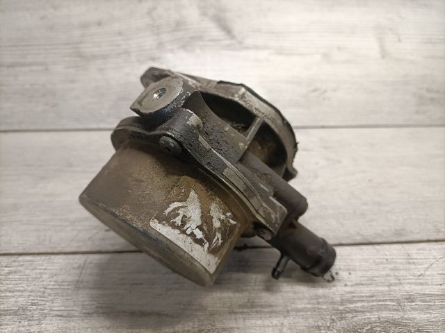 bontott RENAULT CLIO III Vákumpumpa