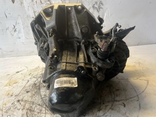 bontott RENAULT CLIO III Váltó (Mechanikus)