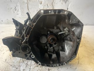 bontott RENAULT CLIO III Váltó (Mechanikus)
