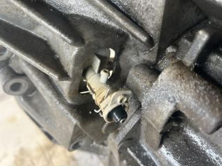 bontott RENAULT CLIO III Váltó (Mechanikus)