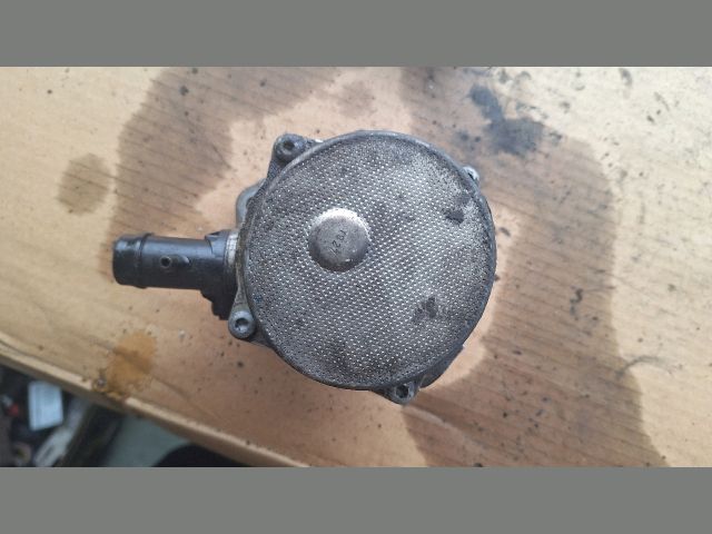 bontott RENAULT CLIO III Vákumpumpa