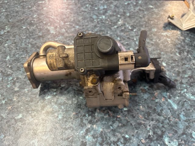 bontott RENAULT CLIO III EGR / AGR Vákum Szelep