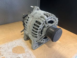 bontott RENAULT CLIO III Generátor