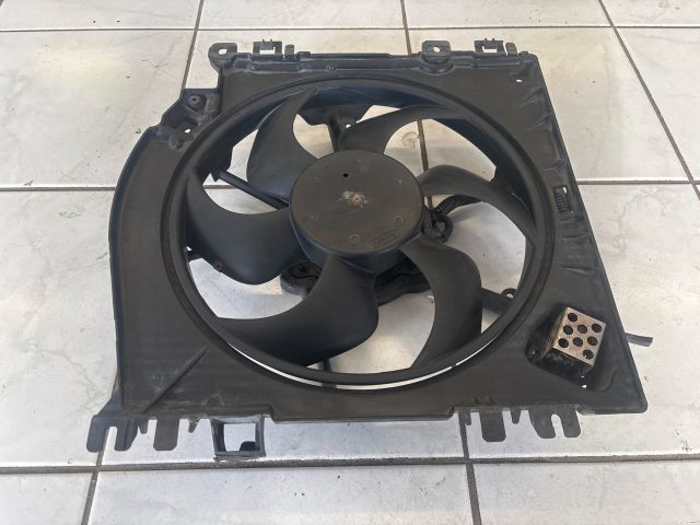 bontott RENAULT CLIO III Hűtőventilátor