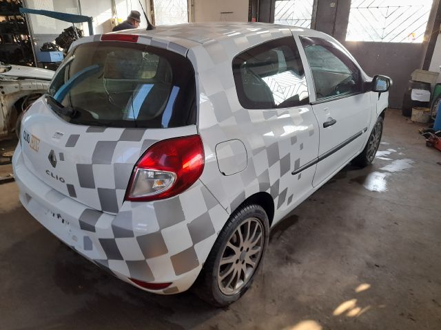 bontott RENAULT CLIO III Jobb első Gólyaláb (Lengécsillapító, Rugó)