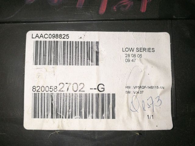 bontott RENAULT CLIO III Kilométeróra