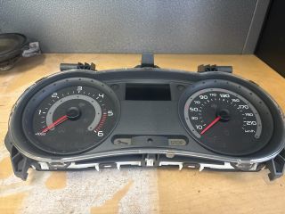 bontott RENAULT CLIO III Kilométeróra