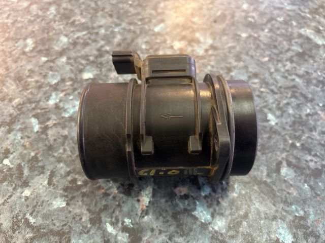 bontott RENAULT CLIO III Légtömegmérő