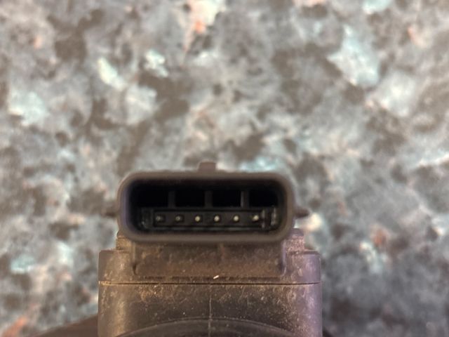 bontott RENAULT CLIO III Légtömegmérő