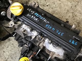 bontott RENAULT CLIO III Motor (Fűzött blokk hengerfejjel)