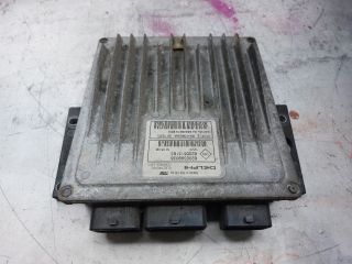 bontott RENAULT CLIO III Motorvezérlő