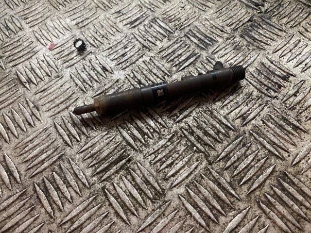 bontott RENAULT CLIO III Porlasztó (1 db)