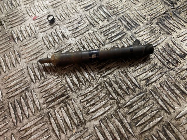 bontott RENAULT CLIO III Porlasztó (1 db)