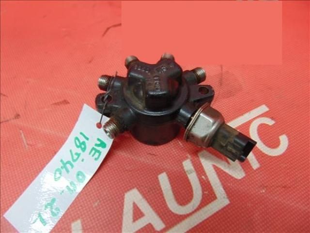 bontott RENAULT CLIO III Porlasztó Sor / Híd