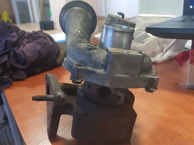 bontott RENAULT CLIO III Turbó