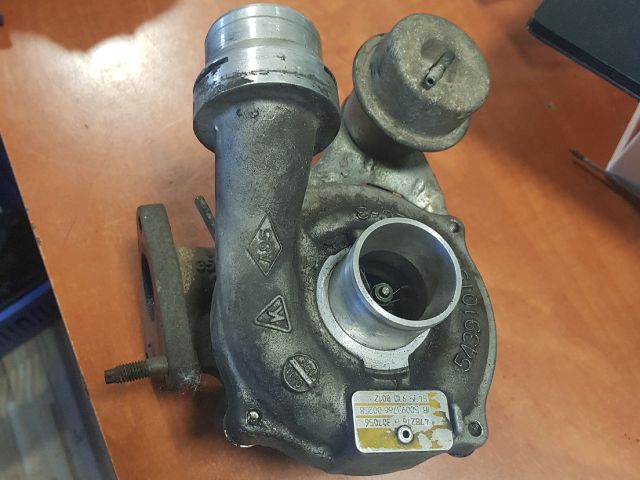 bontott RENAULT CLIO III Turbó