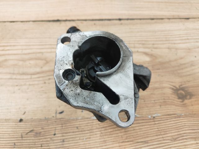 bontott RENAULT CLIO III Vákumpumpa