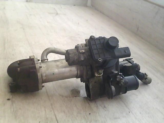 bontott RENAULT CLIO III EGR Hűtő Cső