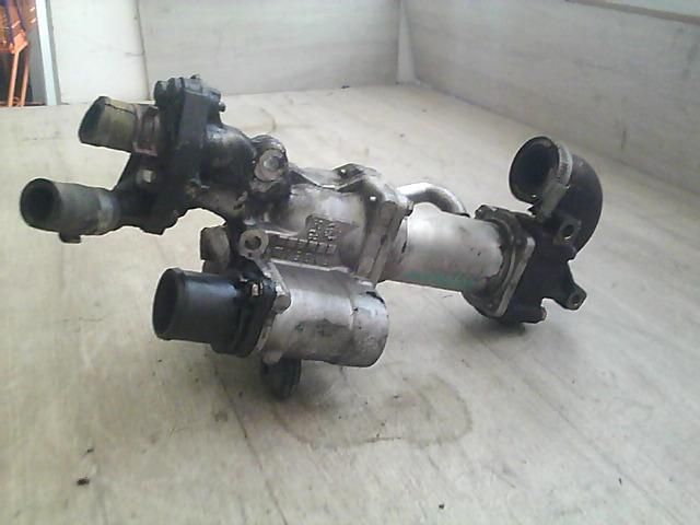 bontott RENAULT CLIO III EGR Hűtő Cső