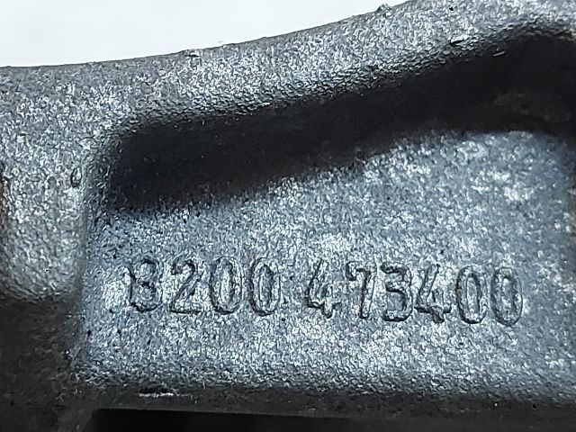 bontott RENAULT CLIO III Generátor Tartó Bak