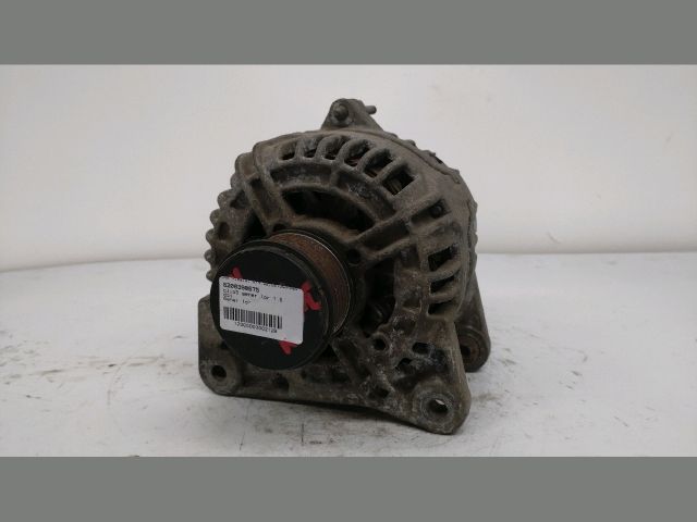 bontott RENAULT CLIO III Generátor