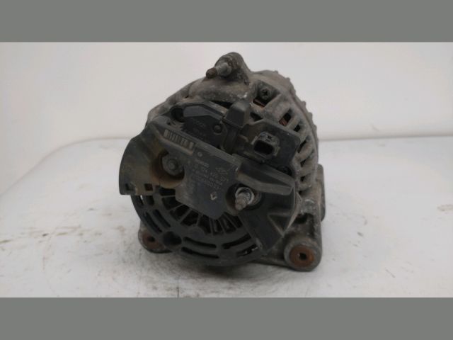 bontott RENAULT CLIO III Generátor