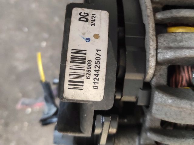 bontott RENAULT CLIO III Generátor