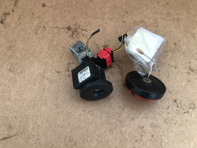 bontott RENAULT CLIO III Gyújtáskapcsoló Házzal