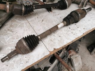 bontott RENAULT CLIO III Jobb Féltengely