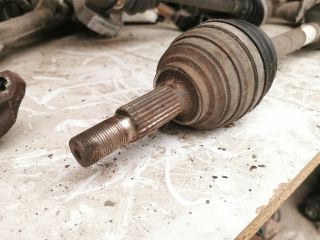 bontott RENAULT CLIO III Jobb Féltengely