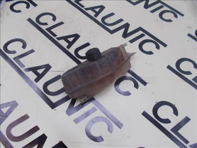 bontott RENAULT CLIO III Kiegyenlítő Tartály