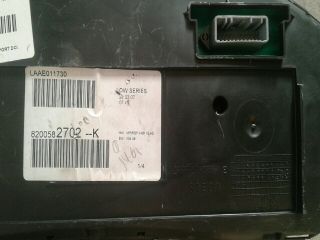 bontott RENAULT CLIO III Kilométeróra