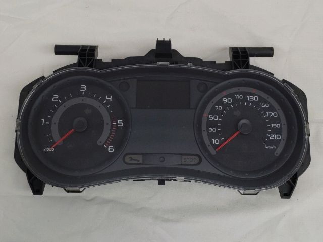 bontott RENAULT CLIO III Kilométeróra