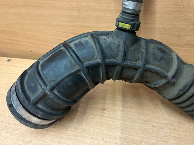 bontott RENAULT CLIO III Légbeömlő Cső