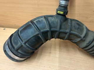 bontott RENAULT CLIO III Légbeömlő Cső