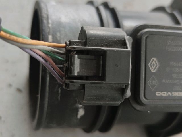 bontott RENAULT CLIO III Légtömegmérő