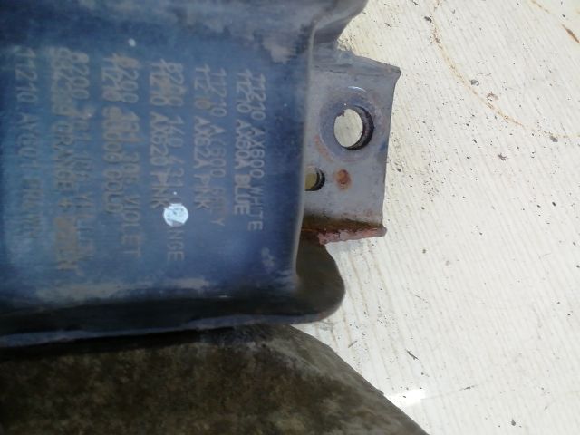 bontott RENAULT CLIO III Motor Tartó Bak Jobb