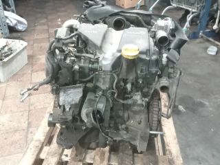 bontott RENAULT CLIO III Motorblokk (Fűzött)