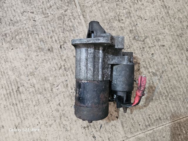 bontott RENAULT CLIO III Önindító