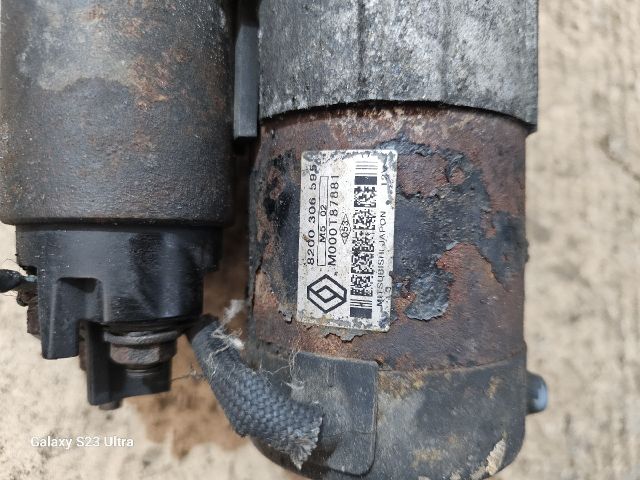 bontott RENAULT CLIO III Önindító