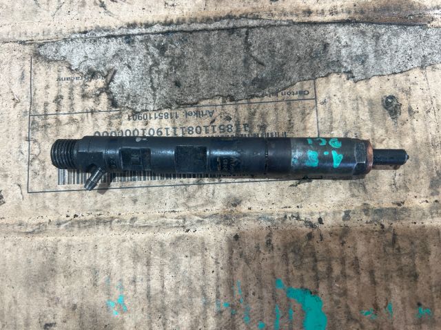 bontott RENAULT CLIO III Porlasztó (1 db)